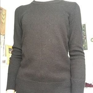 Gap sweater
